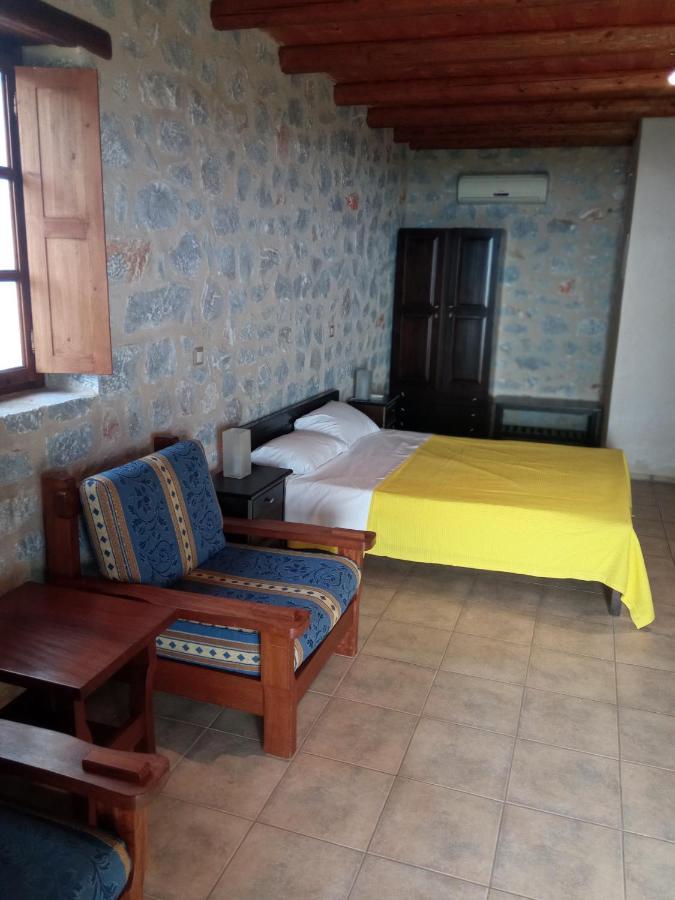Villas Guest House Vathí Buitenkant foto